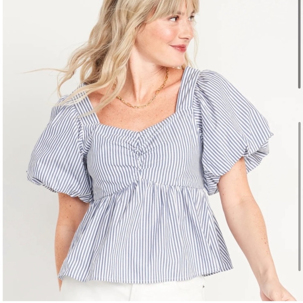 NWT Old Navy Puff Sleeve Top